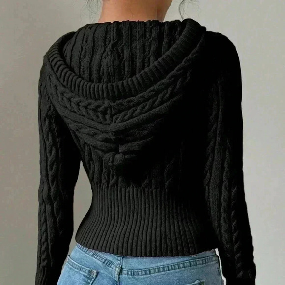 Black Casual Women's Front Zipper Long Sleeve Hooded Sweatshirt - Picture 2 of 5